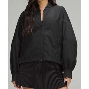 Lululemon Womens Large Lightweight Hem Cinch Bomber Jacket Black